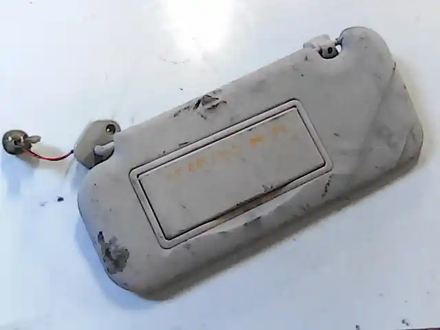 Kedvezményes ár CITROEN C5 -04.09 Bal napellenző bontott alkatrész