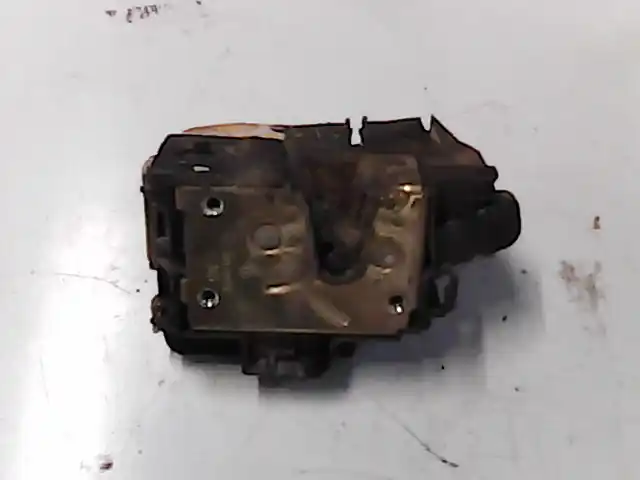 Szezonális akció VW GOLF III. Jobb hátsó ajtó zárszerkezet mechanikus bontott alkatrész