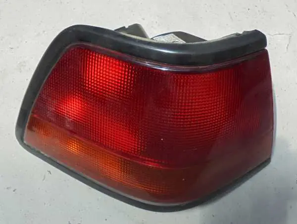 DAEWOO ESPERO Bal hátsó lámpa bontott alkatrész Exkluzív ajánlat